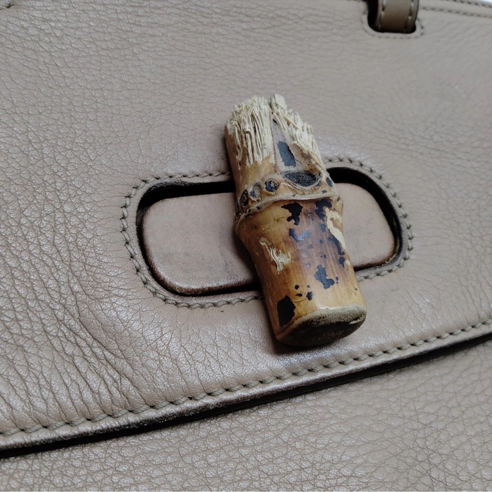 GUCCI Bamboo Turn-Lock Beige Leather Top Handle Front Flap Closure Shoulder Bag - Picture 9 of 9